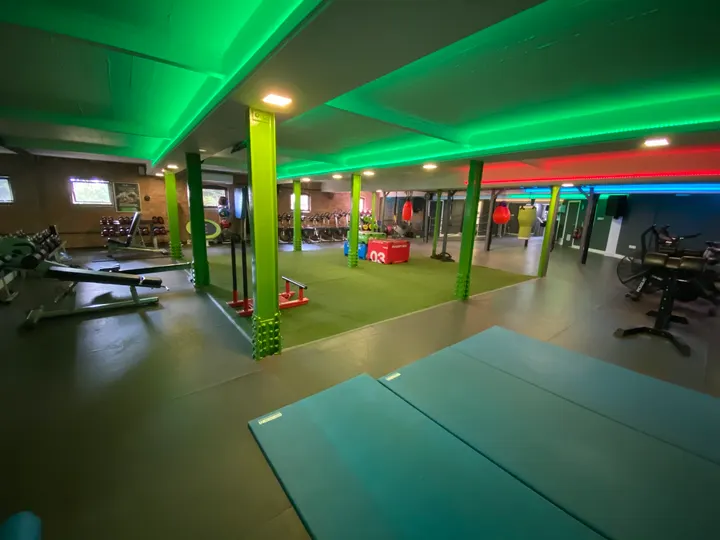 aUK Gym — fitness studio in Grantham — 2