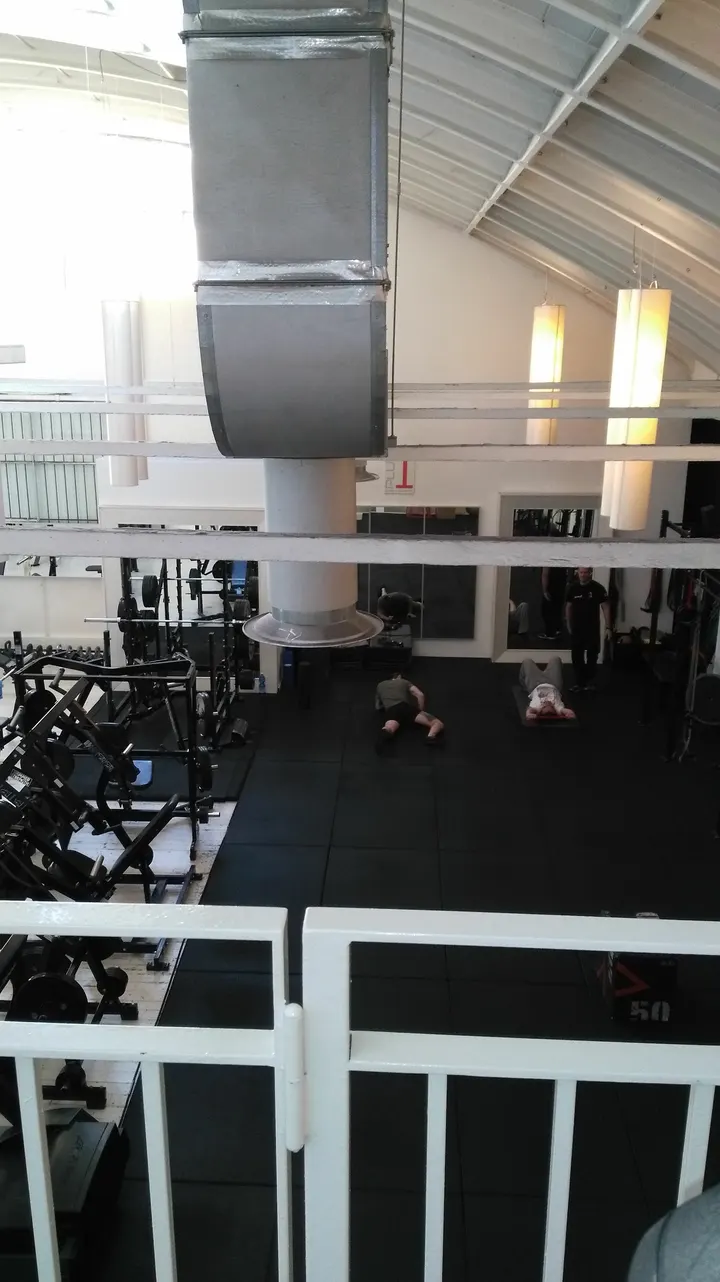 Plus 1 Gym Concept — palestre-studio a Milano — 4