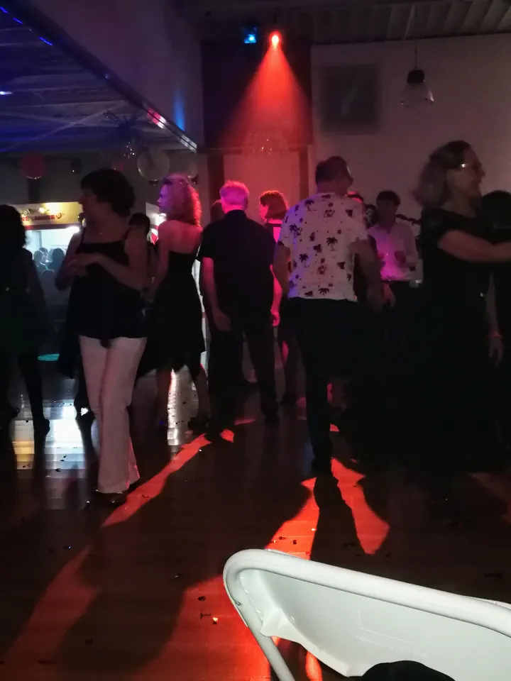 King Louis Club — danse-studio à La Salvetat-Saint-Gilles — 2