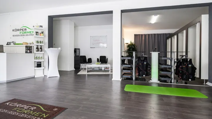 Körperformen Essen — ems-training-studio in Haarzopf, Essen — 3