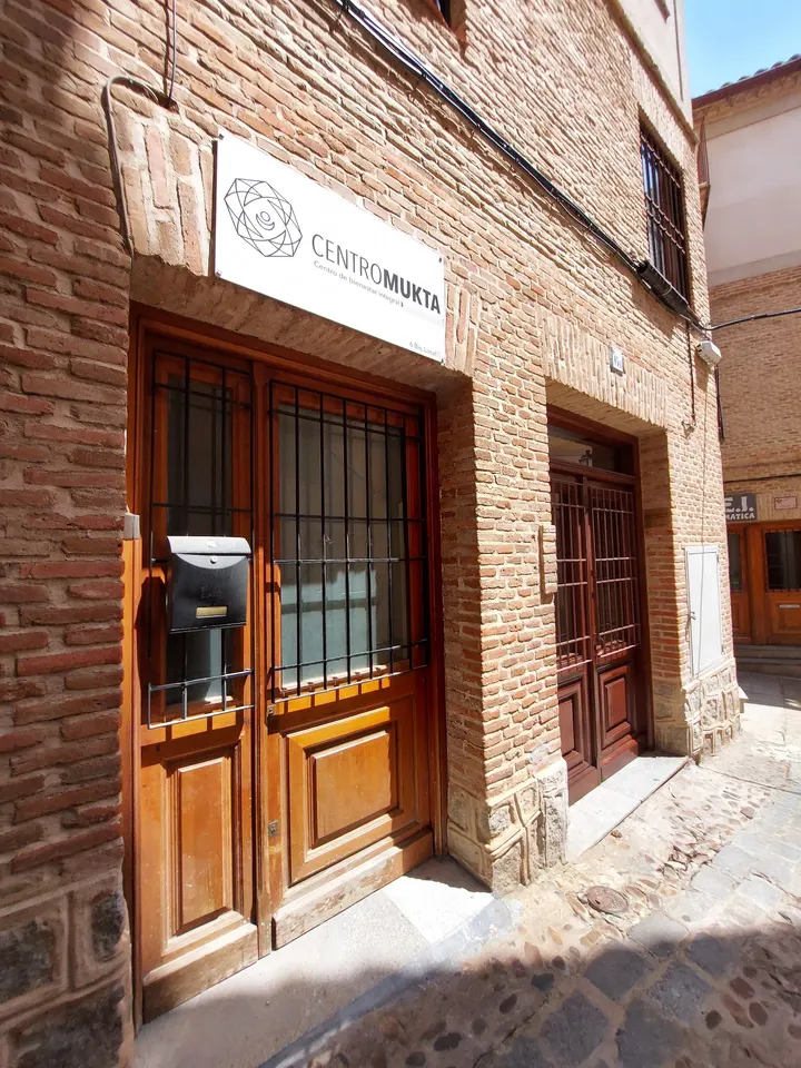 Centro Mukta — yoga-studio en Toledo — 2