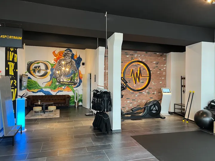 EMS Fitness Sportraum Hannover Südstadt — ems-training-studio in Hannover — 3