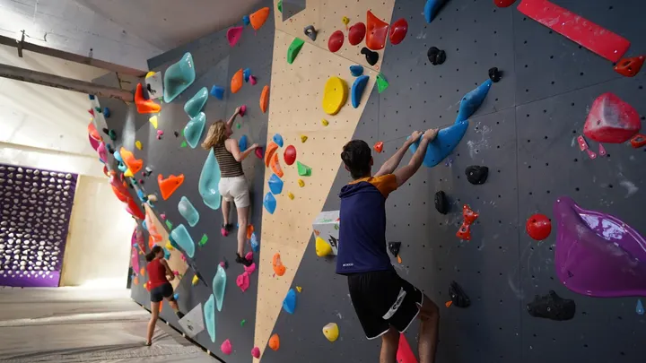 Boulder Line BL3 City — escalade-studio à Lemasson, Montpellier — 2