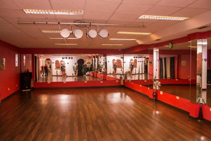 Centro de danza Farah Diva — baile-studio en Valladolid — 5