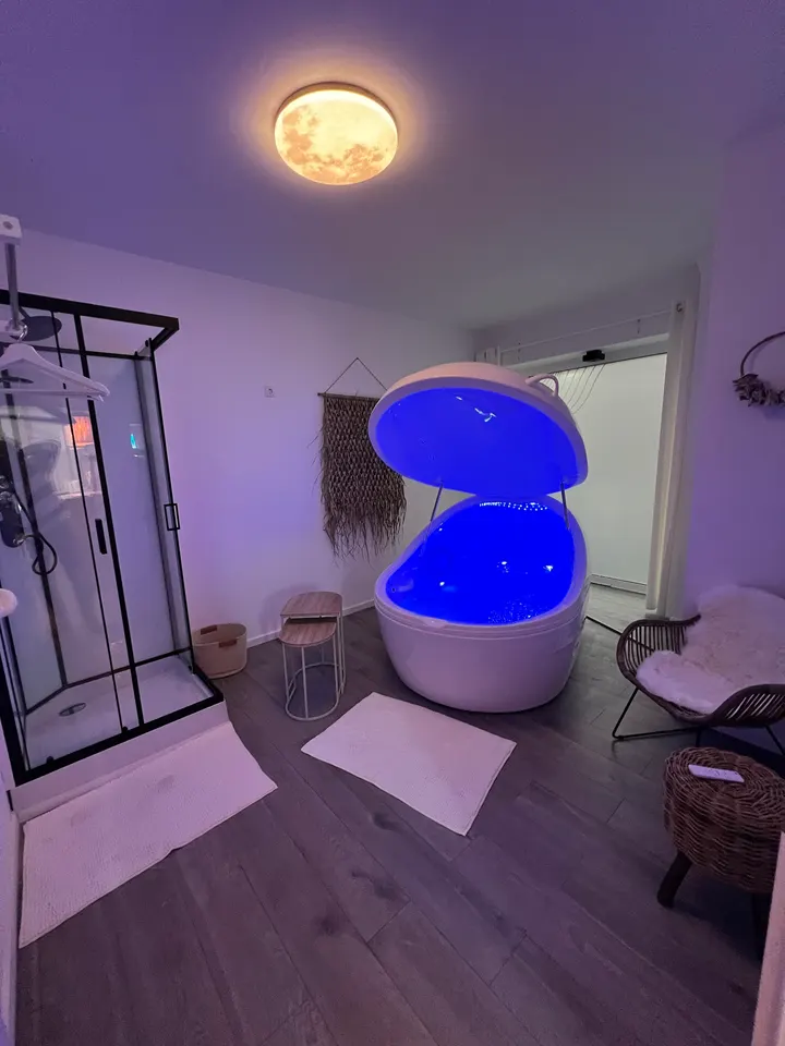Floating Spa Essen — Wellness in Rüttenscheid, Essen