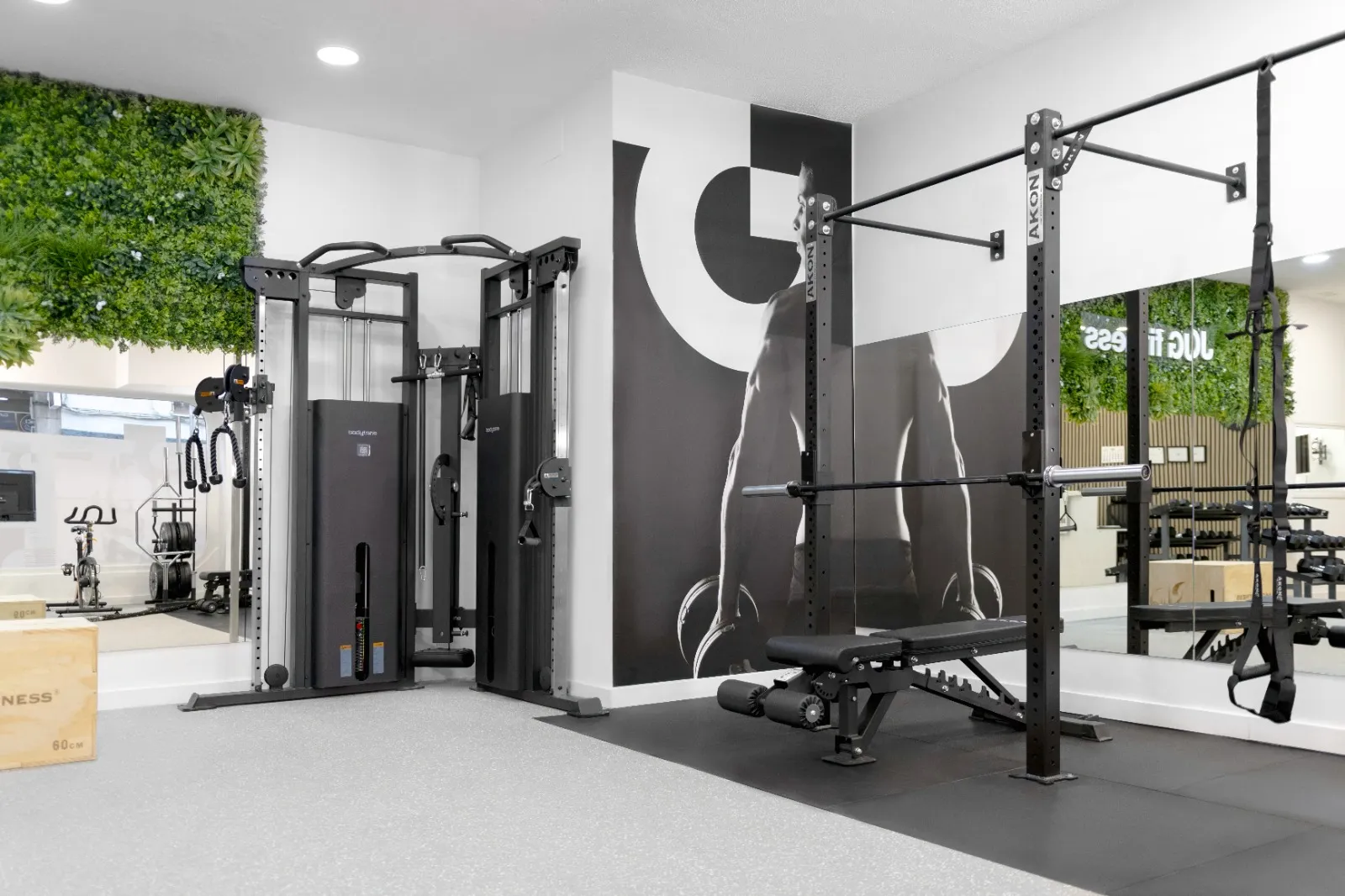 JG fitness Delicias | Entrenador personal & Electroestimulación | Barrio Delicias — electroestimulación-studio en Madrid — 4