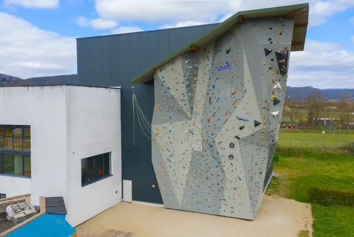 Kletterhalle Cube Trier GmbH & Co. KG — Klettern in Euren, Trier