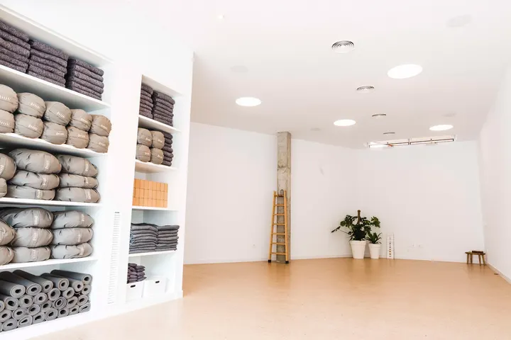 on relajación — Yoga en Alicante