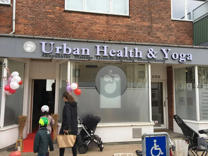 Trad. Yoga Massage & More — Yoga i Ballonparken, København S
