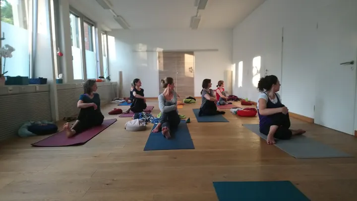 Yoga Auszeit — yoga-studio in Grafenberg, Düsseldorf — 2