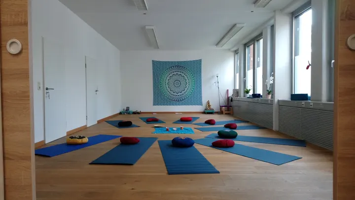 Yoga Auszeit — yoga-studio in Grafenberg, Düsseldorf — 3