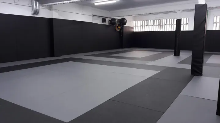 Academia L'Hospitalet Jiu-Jitsu — artes marciales-studio en L'Hospitalet de Llobregat — 4