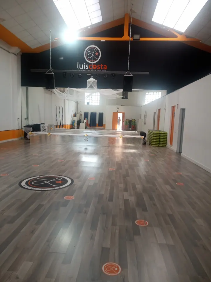 Luis Costa Dance Fitness — estudio de fitness-studio en Torreforta, Tarragona — 2