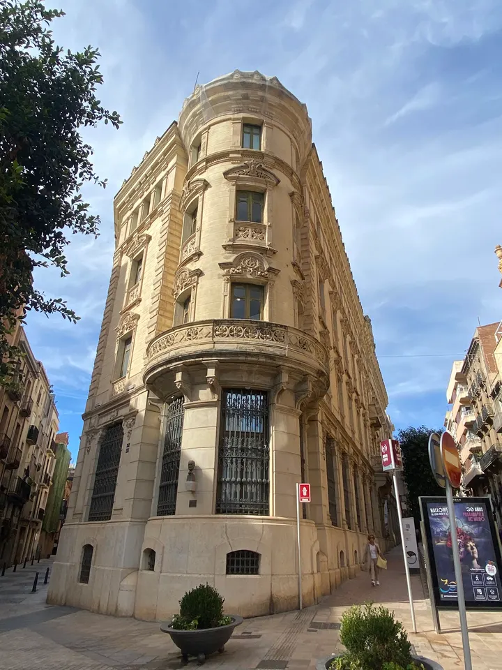 Luis Costa Dance Fitness — estudio de fitness-studio en Tarragona — 5