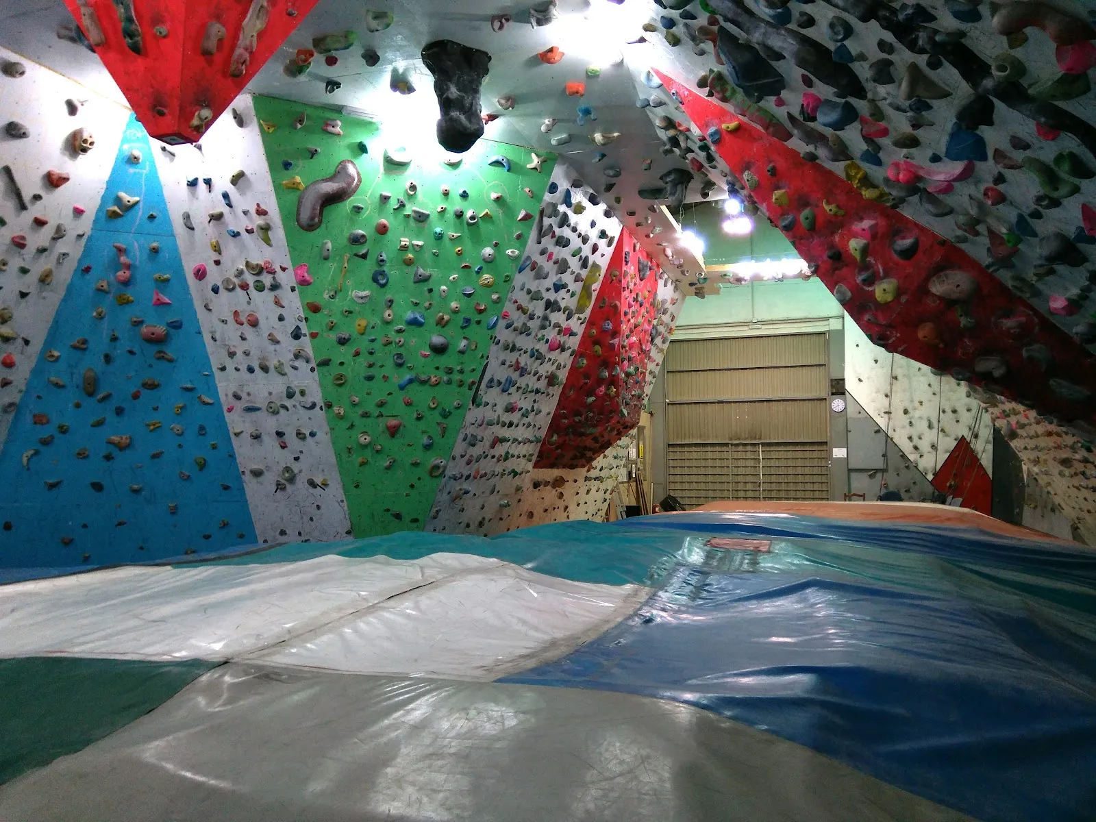 Rocódromo Club Alpino Tajahierro — escalada-studio en Santander — 5