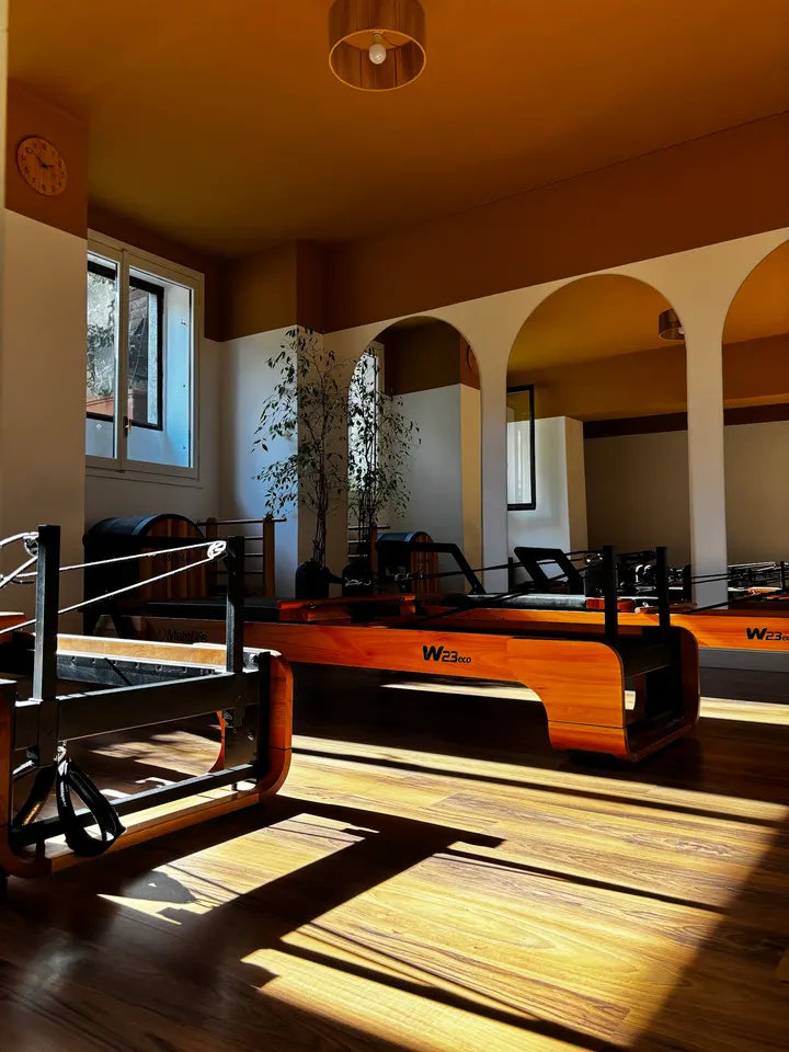Allineare Pilates — Reformer pilates a Guastalla, Milano