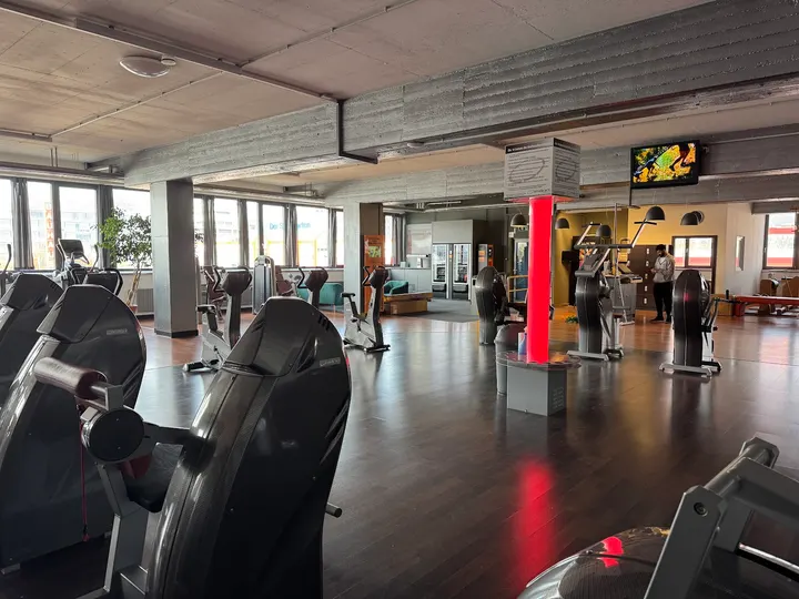 Fitness Express Vaihingen — Fitnessstudio in Wallgraben-Ost, Stuttgart