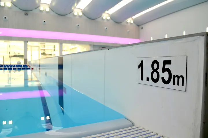 Piscine Alfred Sevestre — salle de fitness-studio à Quartier Bords et Val de Seine / Les Arches, Issy-les-Moulineaux — 2