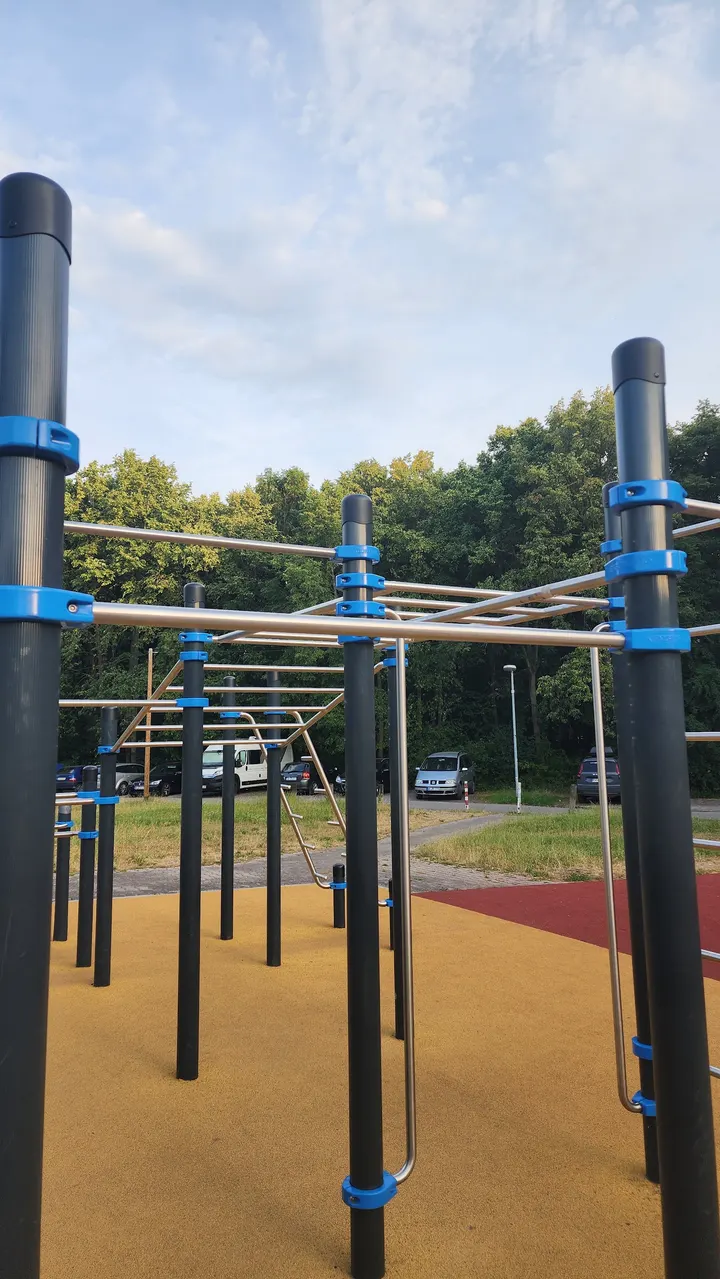 BaristiWorkout Calisthenic Park — fitnessstudio in Stuttgart — 4