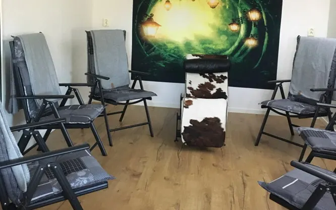 Massageterapeut Malin Lund,  Nytorpsvägen — pt studio-studio i Tyresö, Stockholm