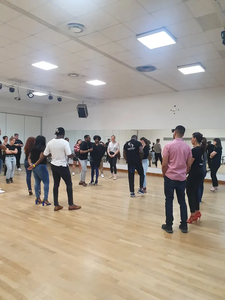 Ginga Dance — danse-studio à Secteur 3, Grenoble — 2