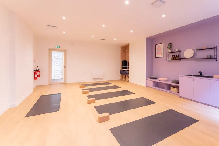 Jeen bis Vla Frédéric Mistral — yoga-studio à Paris — 4