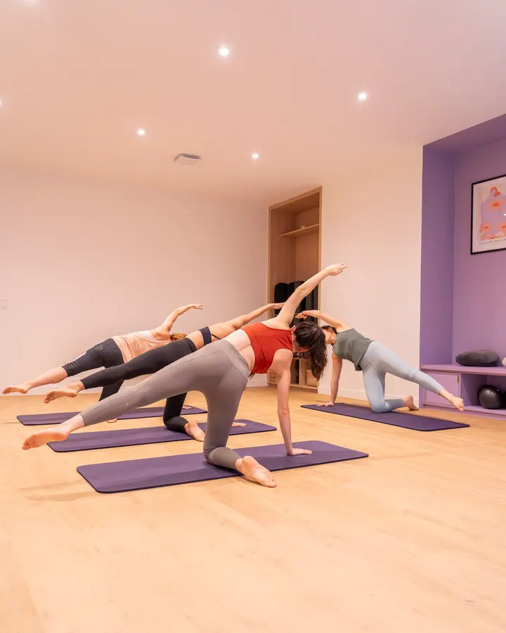 Jeen bis Vla Frédéric Mistral — Yoga à Paris 15e Arrondissement, Paris