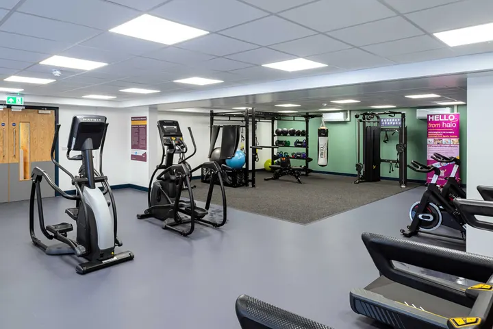 Halo Holmleigh Park Sports Centre — fitness studio in Woolstrop, Gloucester — 2