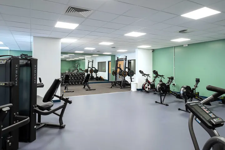 Halo Holmleigh Park Sports Centre — fitness studio in Gloucester — 3