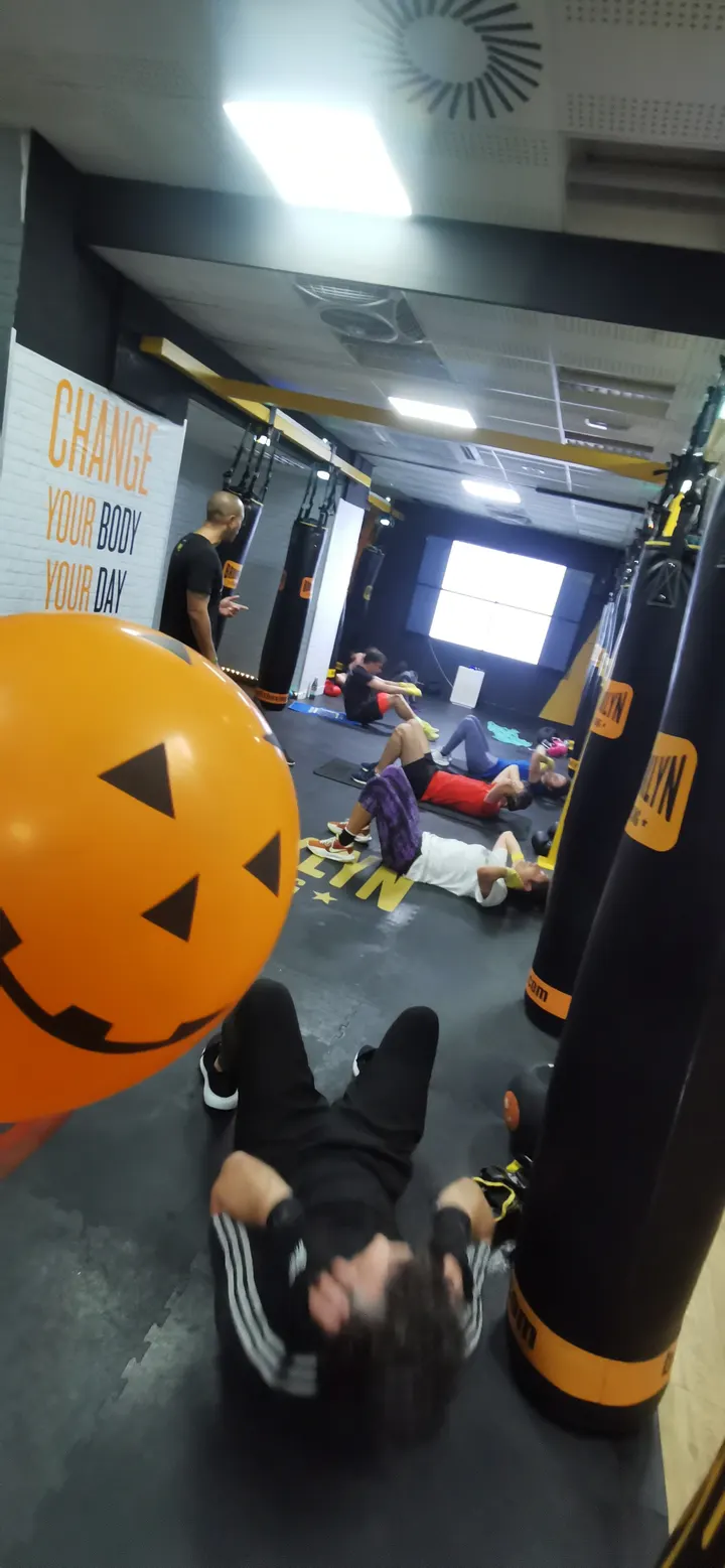 Brooklyn Fitboxing Santander — artes marciales-studio en Perines, Santander — 3