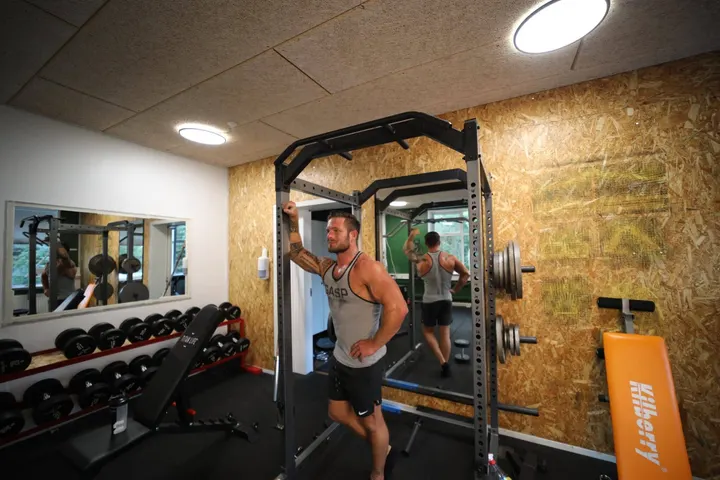 HrlaursenPT — fitness studio-studio i Vamdrup