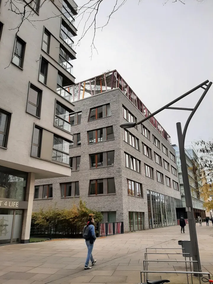 FIT 4 LIFE - EMS Training HafenCity — EMS-Training in Altstadt, Hamburg