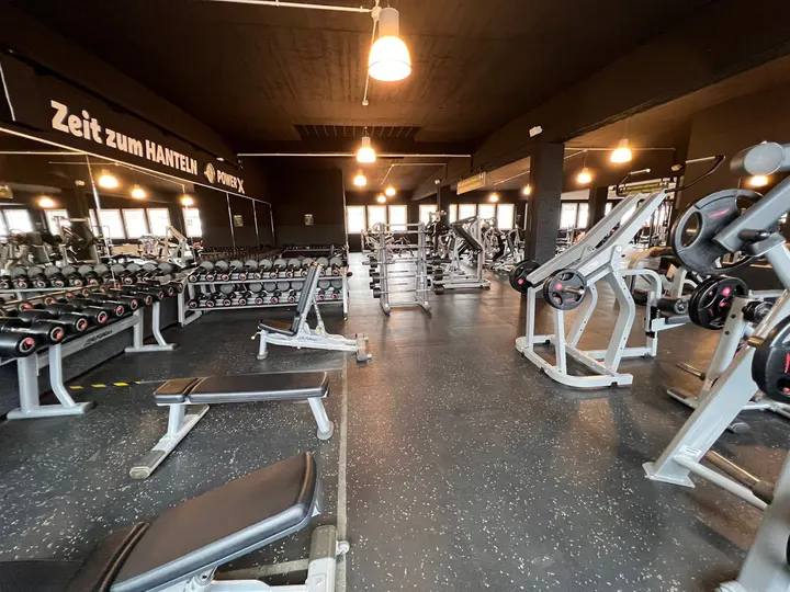 LIFE X Club Saarbrücken — fitnessstudio in Kaninchenberg, Saarbrücken — 3