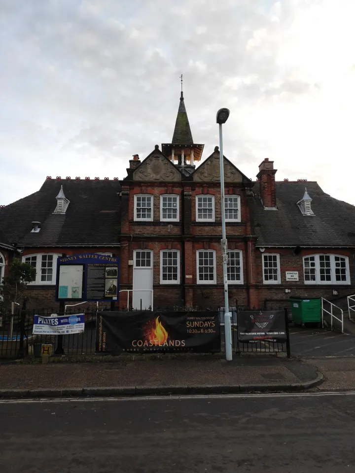 Zen Chestnuts Tai Chi - Sidney Walter Centre — Martial Arts in Broadwater, Worthing
