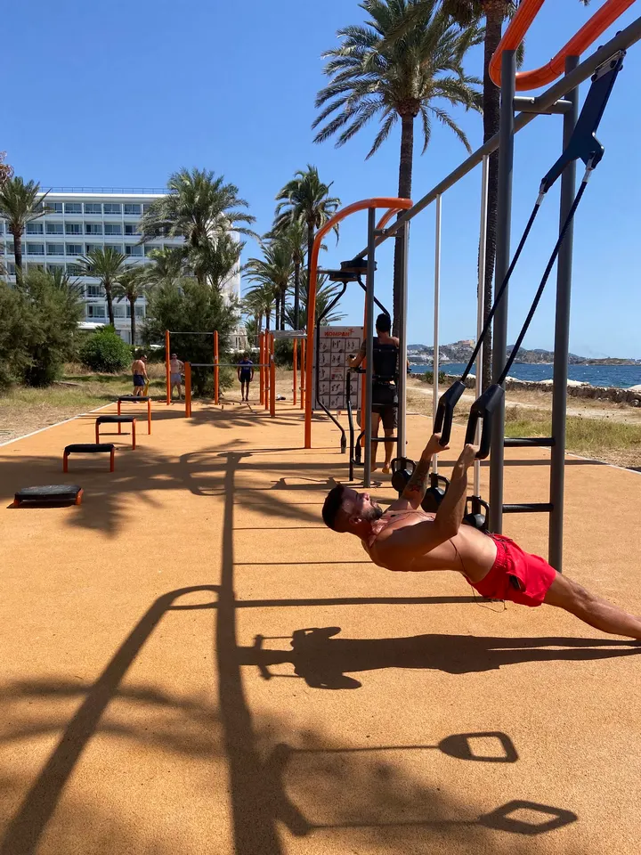 Calistenia - parque de barras — calisthenics-studio en Ibiza — 5