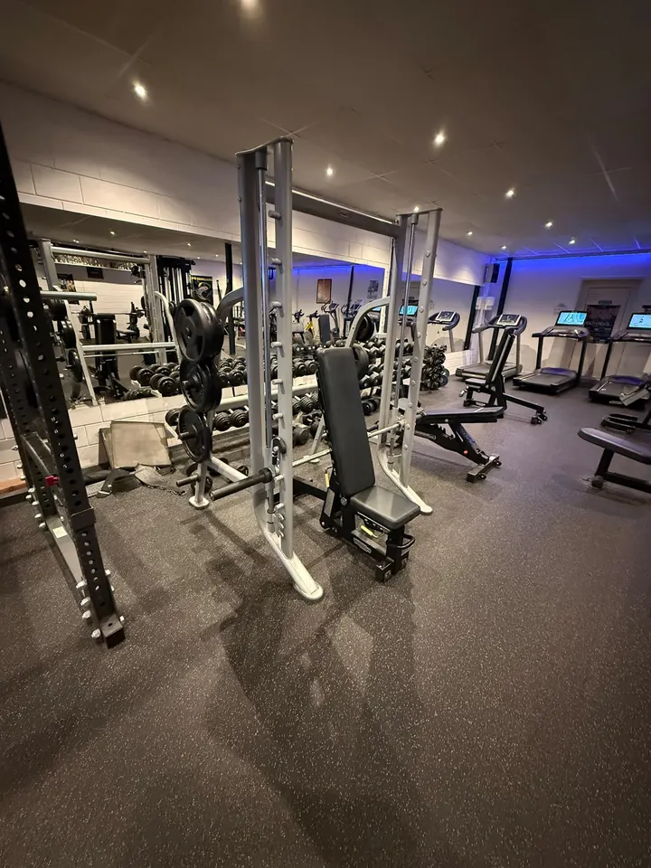 Challenger Gym — sportschool-studio in Natuurwijk, Urk — 2