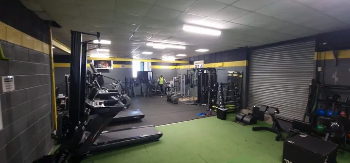 MK Gym — fitness studio in Wardley, Manchester — 3