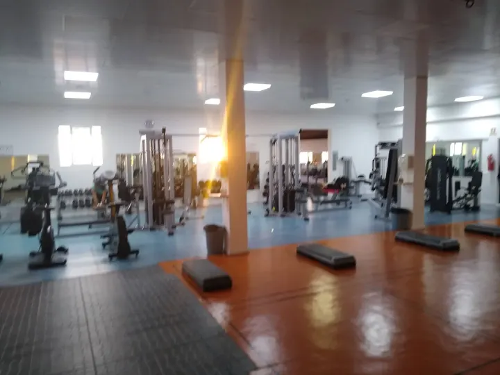 Keep Fit Gym Calheta — Ginásio em Calheta