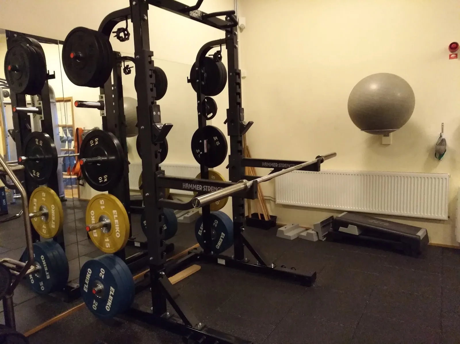 Malkars Träningscenter Färjestaden — träningsstudio-studio i Färjestaden — bild 2