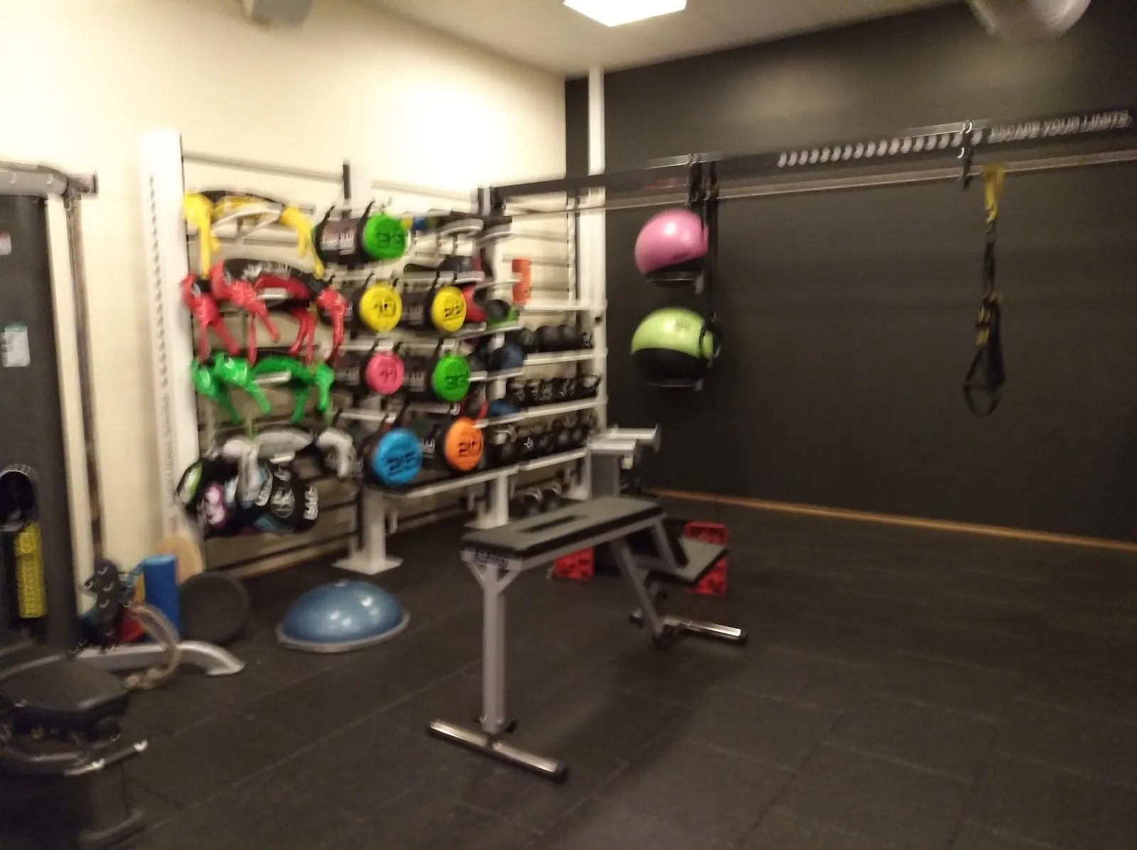 Malkars Träningscenter Färjestaden — träningsstudio-studio i Färjestaden — bild 3