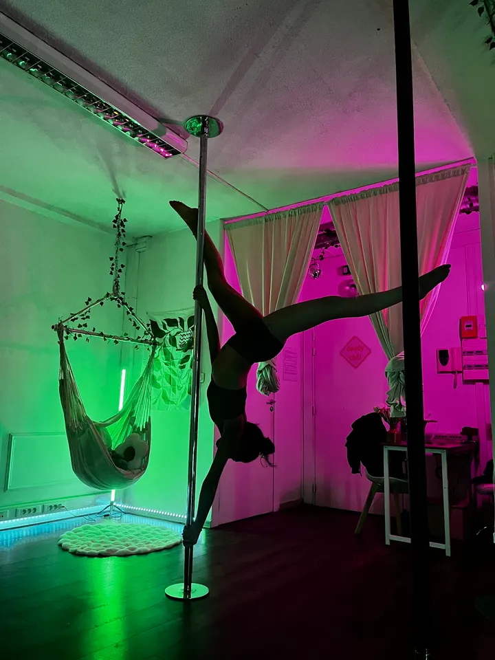 Brumi's Pole Studio — pole fitness-studio à Toulouse — 3