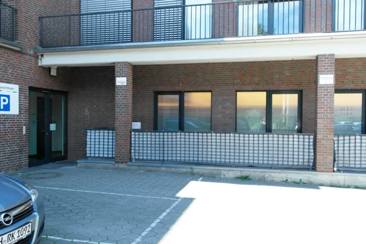 Adhuna Veda — yoga-studio in Farmsen-Berne, Hamburg — 2