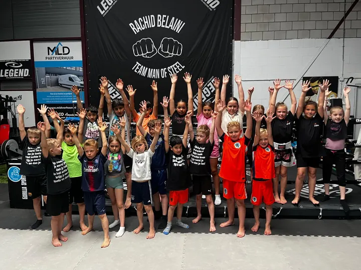 Team man of steel — Kickboksen in Graan voor Visch-Zuid, Hoofddorp