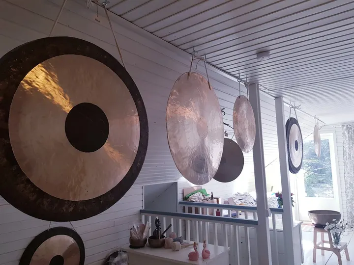 Äänimalja- ja Reikikoulu Pranamaa — jooga-studio – Turku — 3