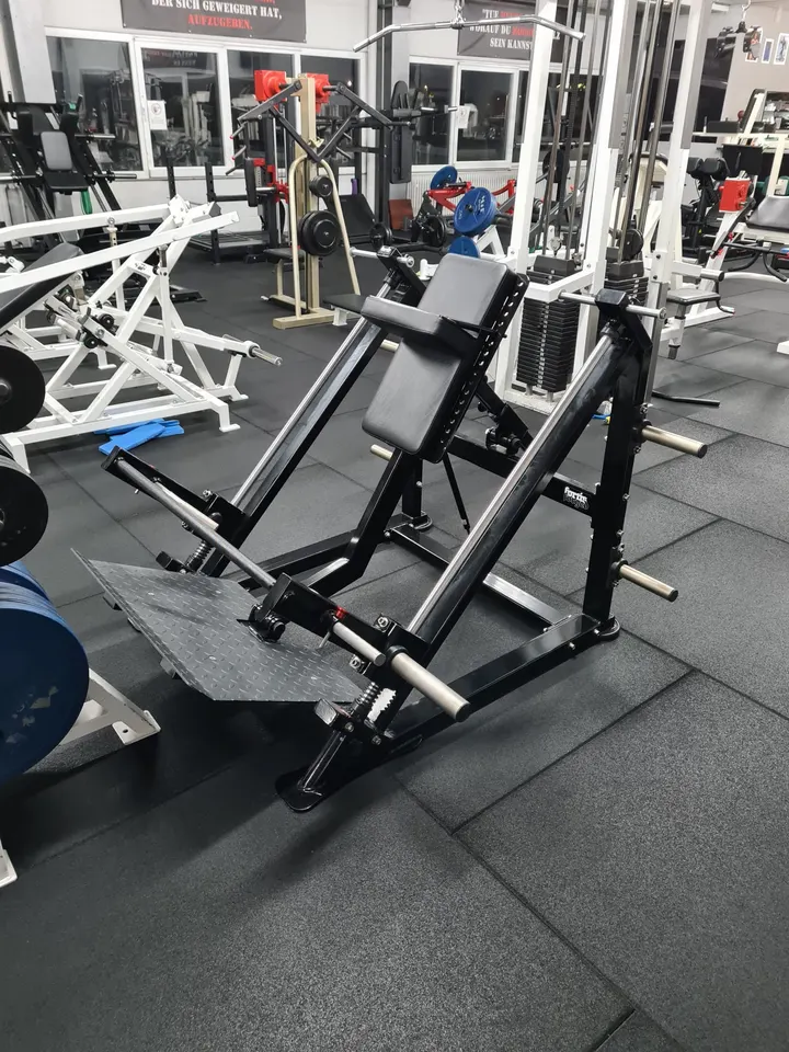 GHOST GYM — fitnessstudio in Pfullingen — 3