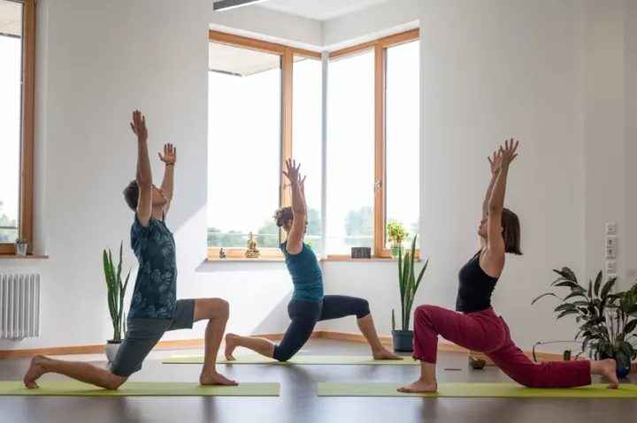 Yoga Kerstin Heller — Yoga in Sebaldussiedlung, Erlangen