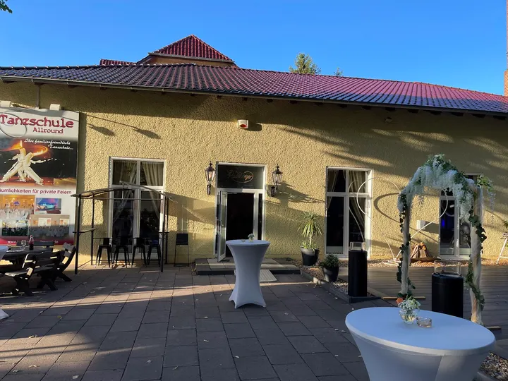 Tanzschule Allround Dallgow-Döberitz — tanz-studio in Neurohrbeck, Dallgow-Döberitz — 2