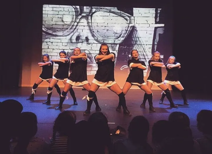DanCe Skillz — dans-studio in Hilvarenbeek — 4