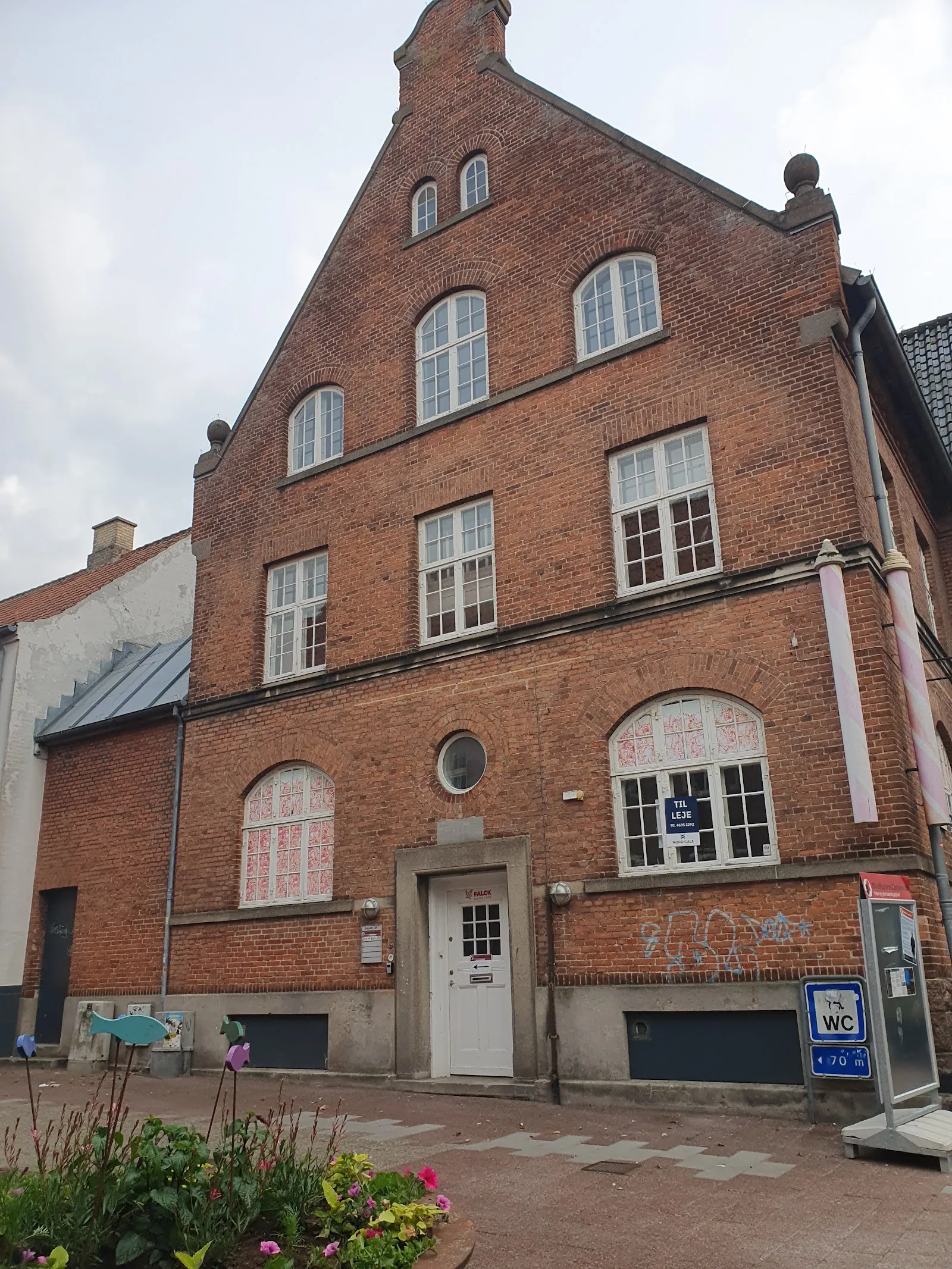Vibes Yoga — yoga-studio i Holbæk — 2
