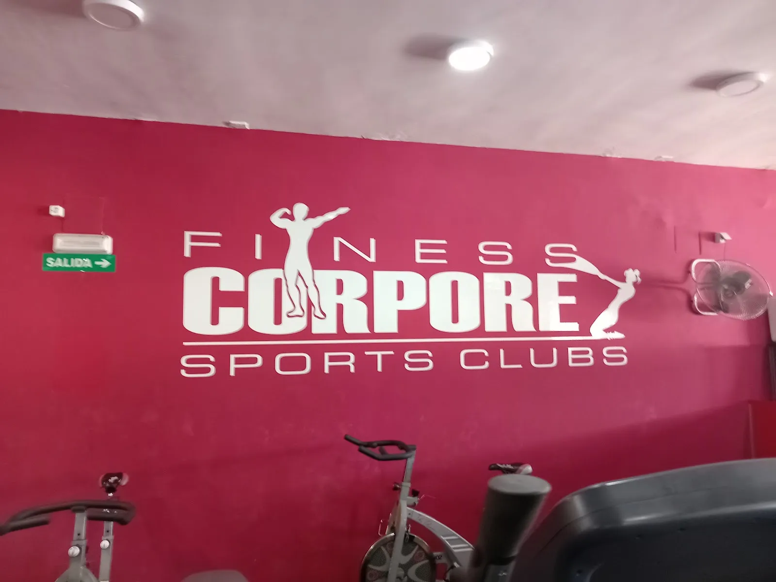 FITNESS CORPORE ALFAZ DEL PÍ CARRETERA — estudio de fitness-studio en L'Alfàs del Pi — 3